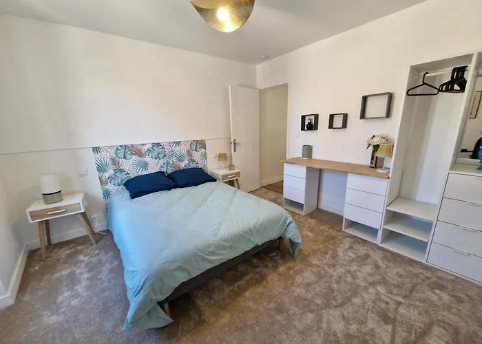 2 Au Coeur De La Cite Medievale * 盖朗德